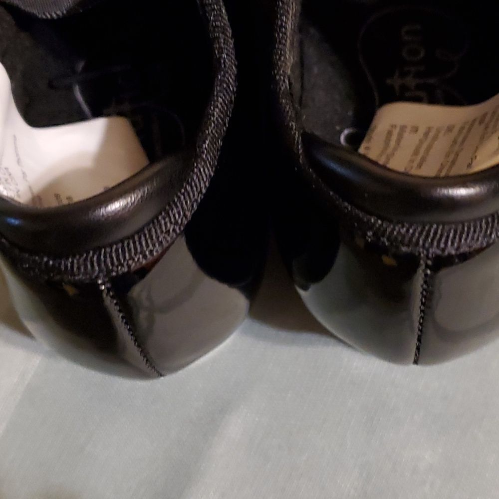 REVOLUTION TAP SHOES us9.5 - Picture 4 of 6
